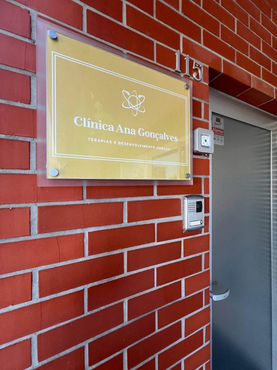 Entrada da Clínica Ana Gonçalves